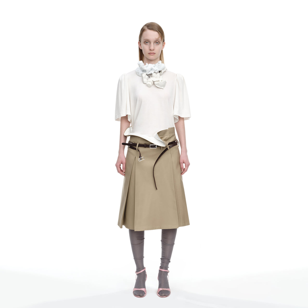 White Victorian Ruched Tee with Detachable Shoulder Pads